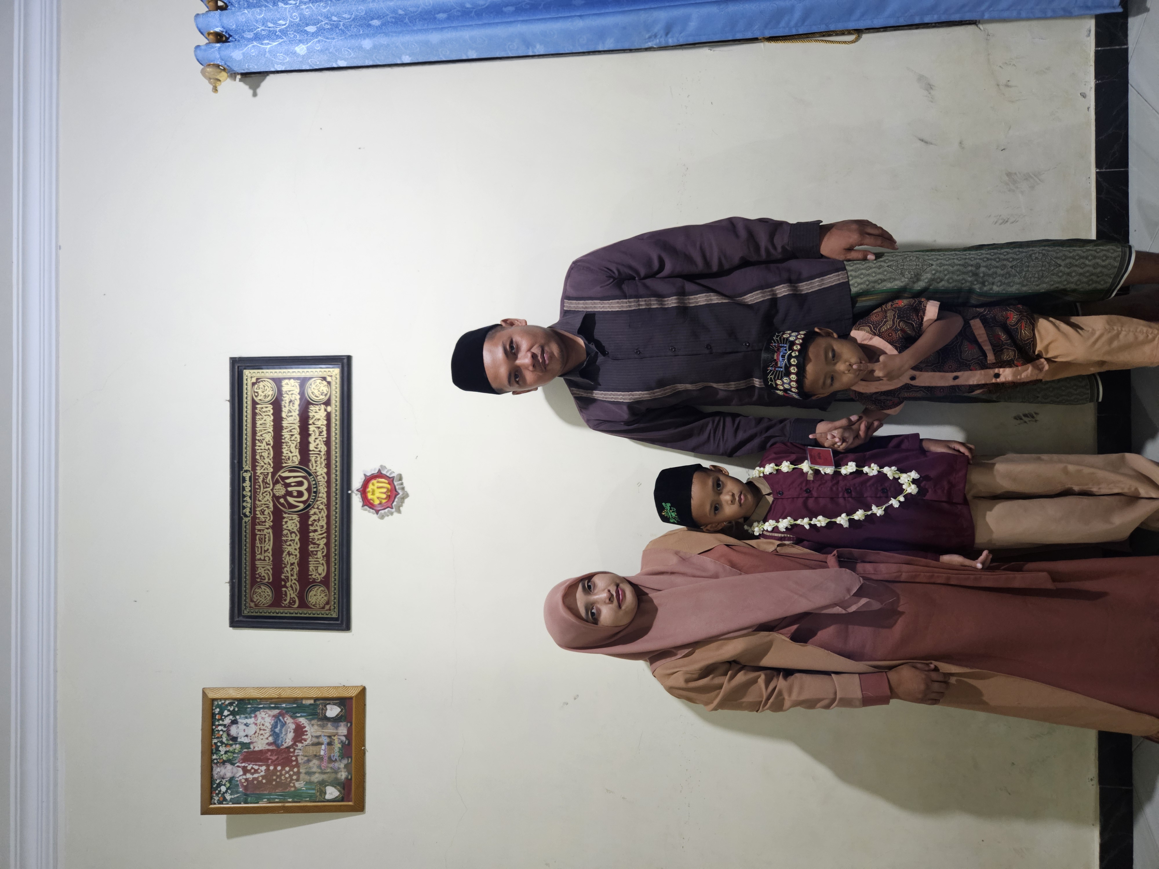 Foto keluarga asli